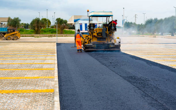 Best Residential Driveway Paver Services  in Wolcottville, IN